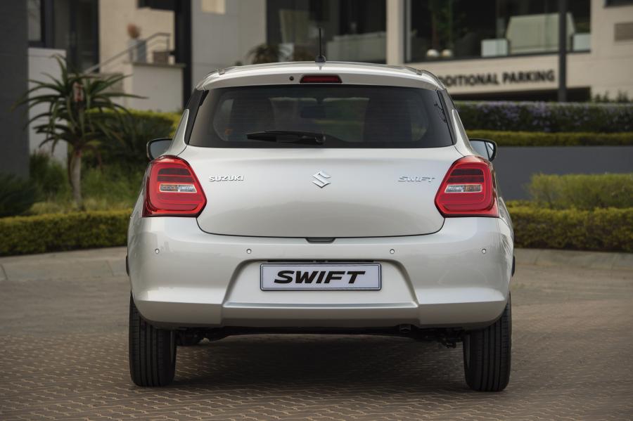  Suzuki Swift 2018 года  (ZA) (фото 21 из 40)